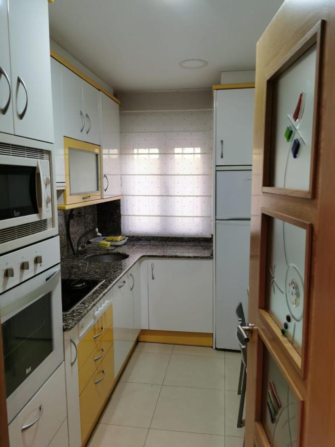 Bajo Al Lado Del Ayuntamiento Apartment Santander Luaran gambar