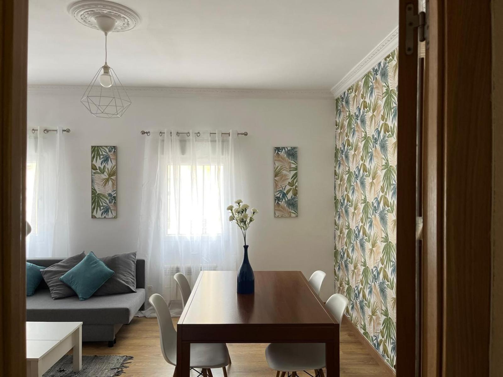 Bajo Al Lado Del Ayuntamiento Apartment Santander Luaran gambar