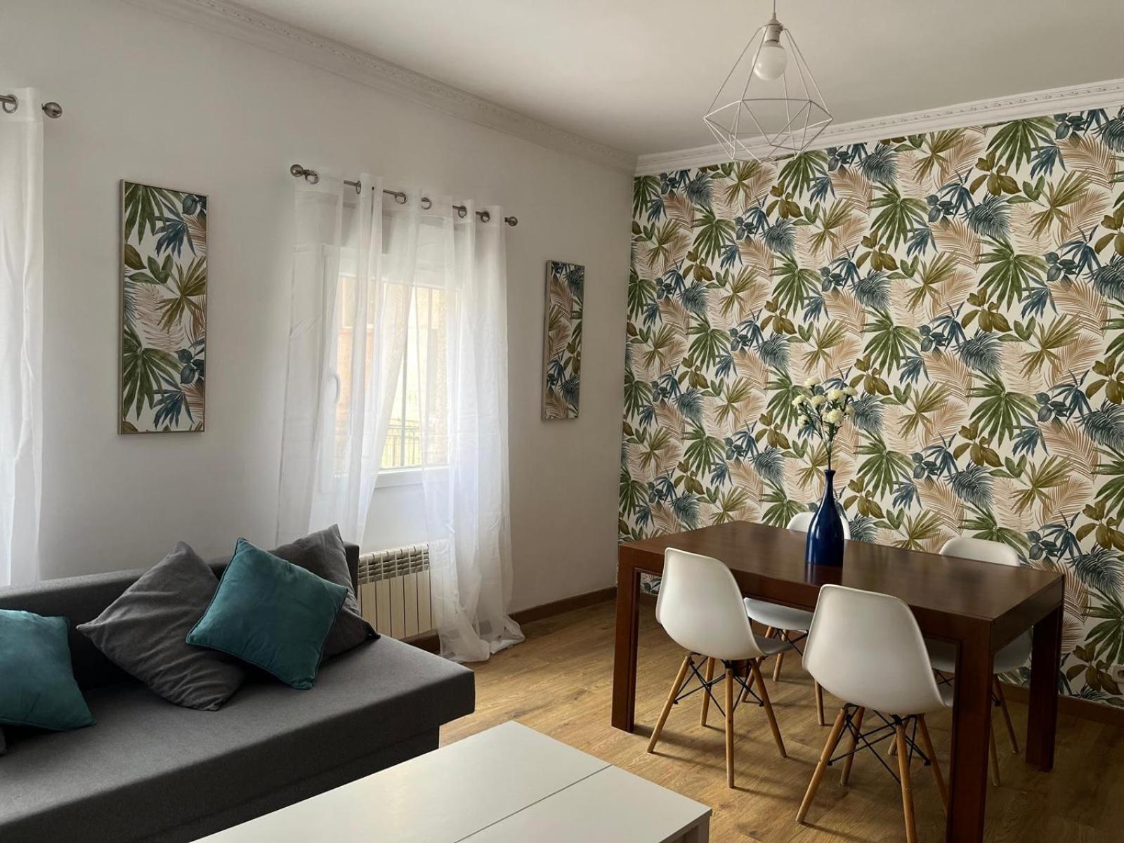 Bajo Al Lado Del Ayuntamiento Apartment Santander Luaran gambar